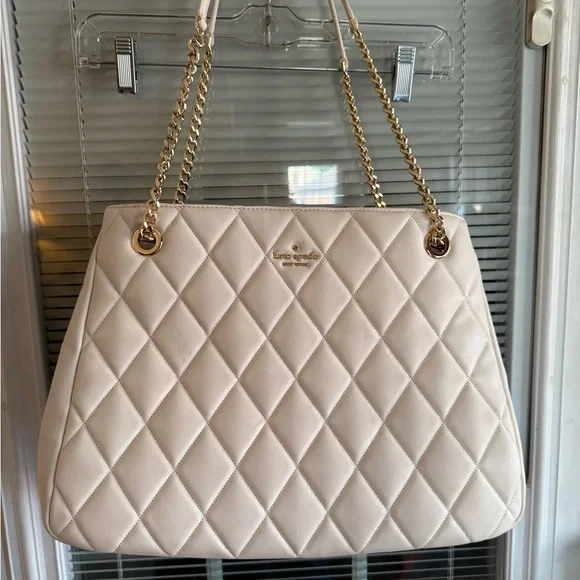 kate spade Bags Kate Spade Cream And Gold Quilted Shoulder Bag